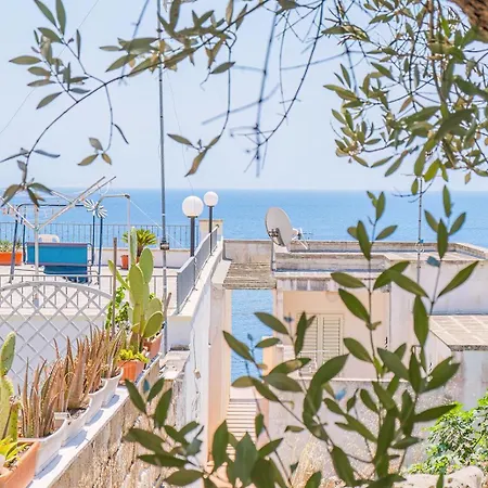 Casa Li Fiumi Castro (Lecce)
